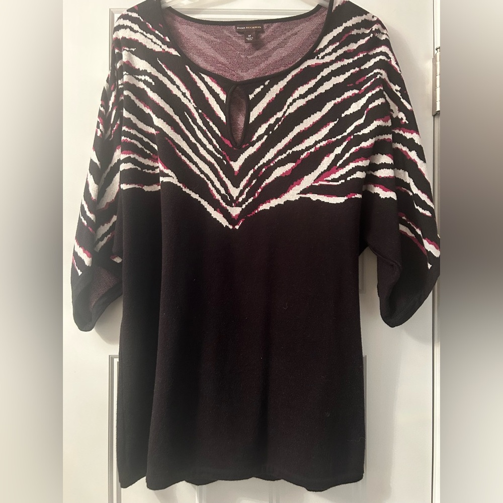 Dana Buchman Cotton SS Zebra Sweater M Black 3/4 Sleeve Career Casual Relaxed